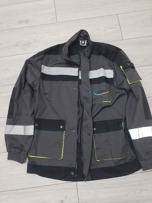 Продается летняя спец.одежда новая