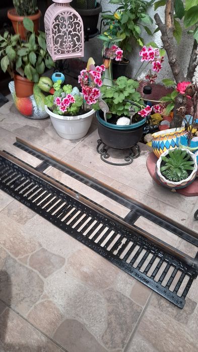 Rigola din fontă trafic greu cu tot cu suport