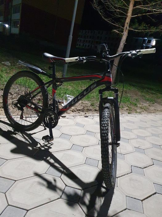 Продам велик [FOCUS]