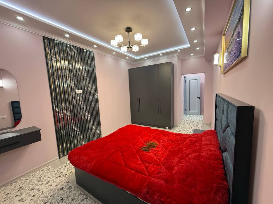 Продается 4 ком. Квартира на 3 этаже площадью 100 кв.м. По ул. Рудаки