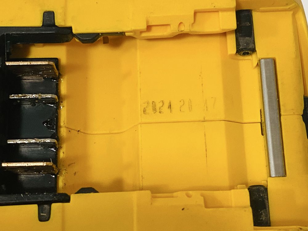 Dewalt filetanta si rotopercutor DCD 805 si DCH 133
