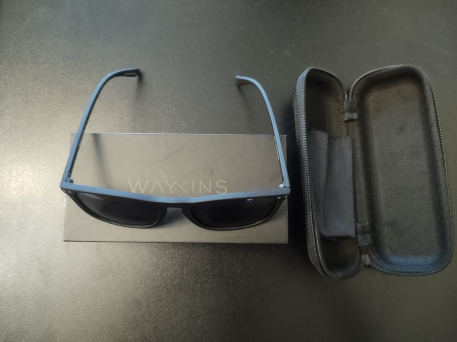 Vând Ochelari de Soare WALDEN WADE