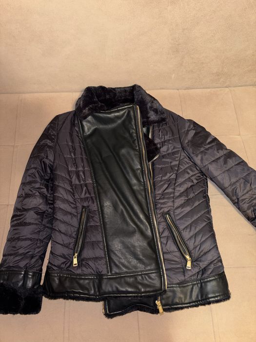 Дамско яке Guess