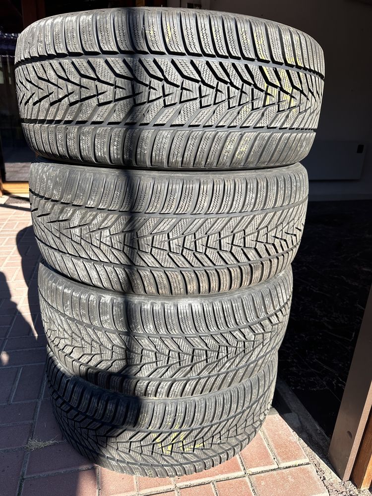4 anvelope/cauciucuri 275/40/22 Hankook iarna