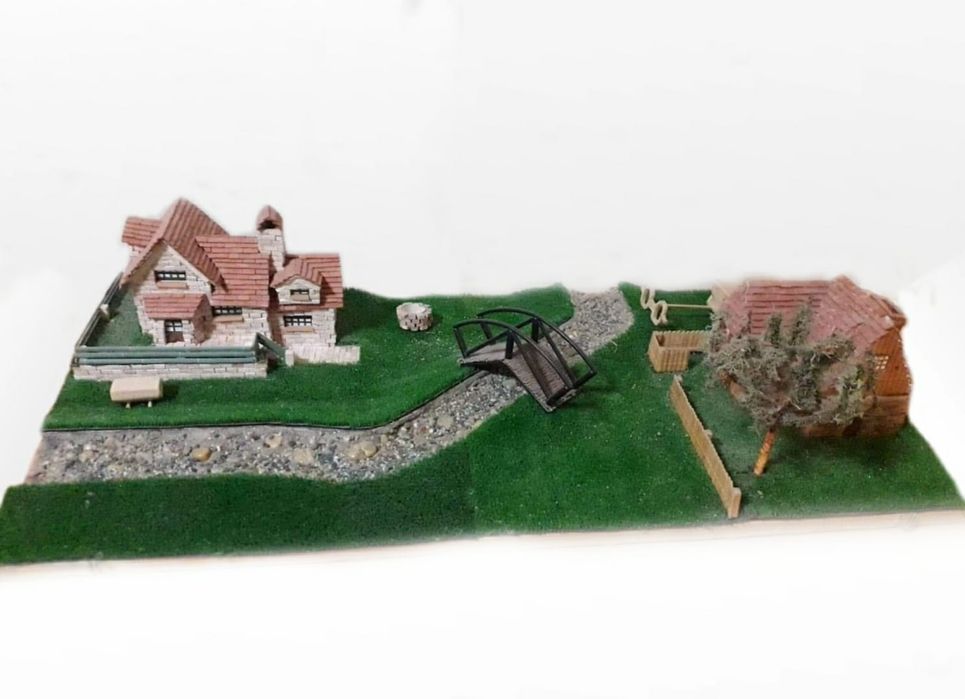 Diorama cu 2 căsuțe
