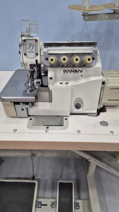 Оверлок. Швейная машинка