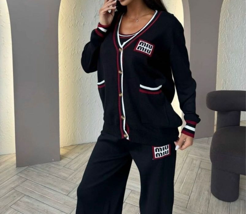 Дамски комплект нов