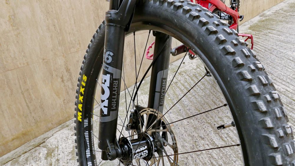 YT Jeffsy CF Pro, 29 M, карбон, FOX 140 ход, 1x 11 Shimano XTR