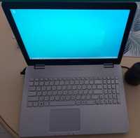 Лаптоп Asus N551 с Лицензиран Win 10