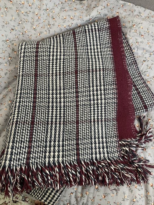 Разные большие пледы дешево