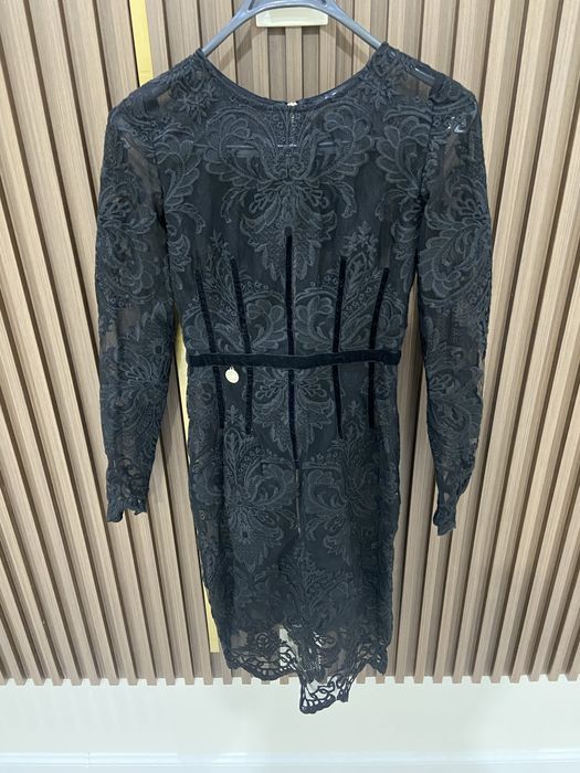 Продам платья ,  в идеальном состоянии