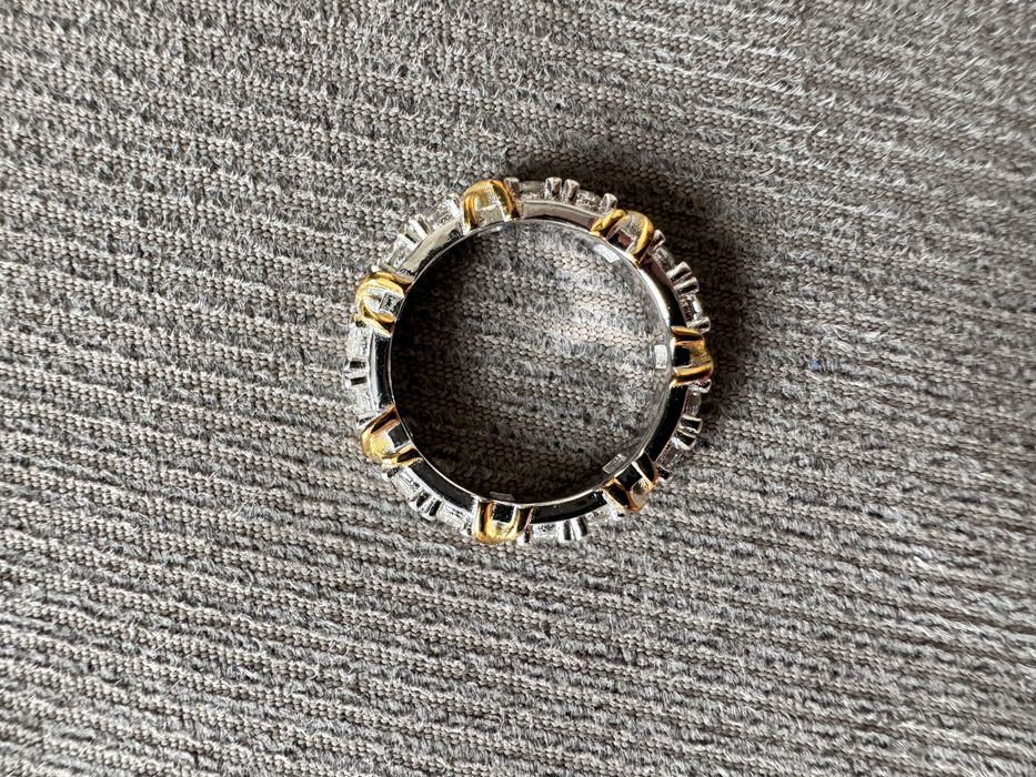 Халка с лаб. диаманти (moissanite, мойсанити)