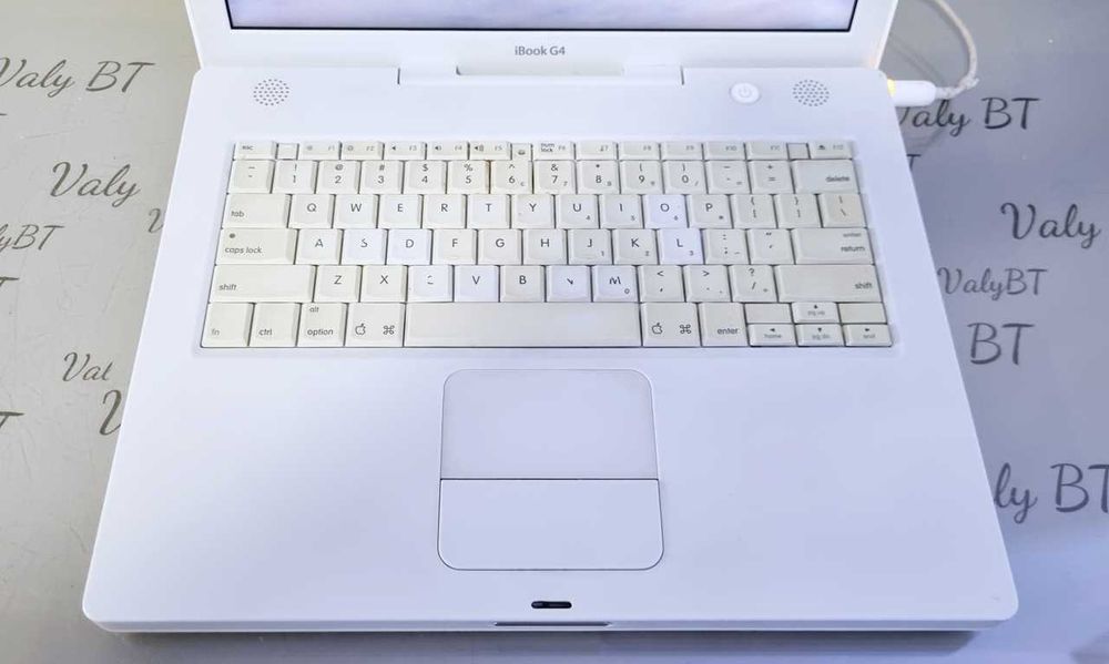Laptop de colectie - Apple A1055 - 2003 - functional-instalat