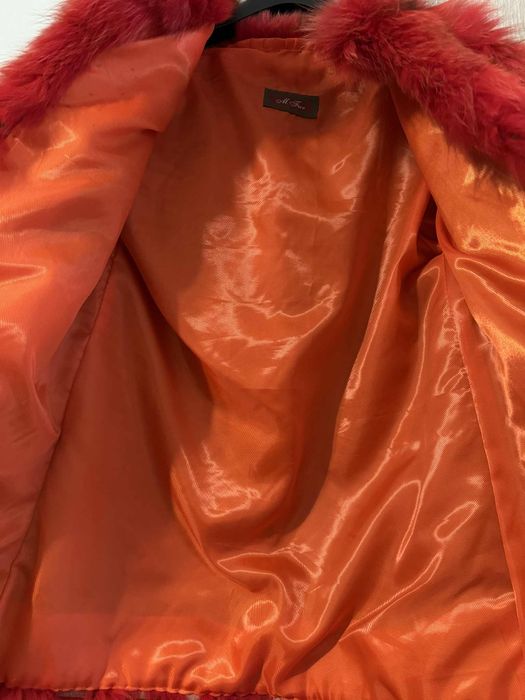 Палто от чинчила червено