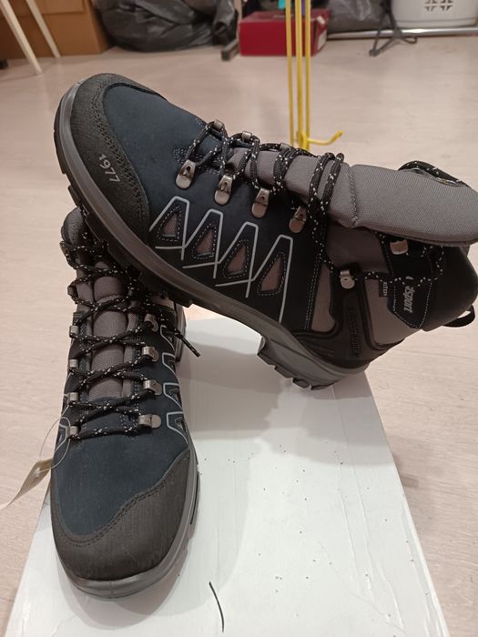 Мъжки туристически обувки Gri Sport, нови