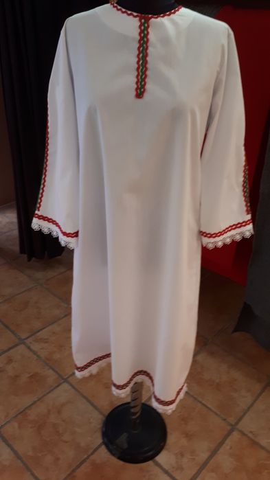 Дамска фолклорна риза-75 лв