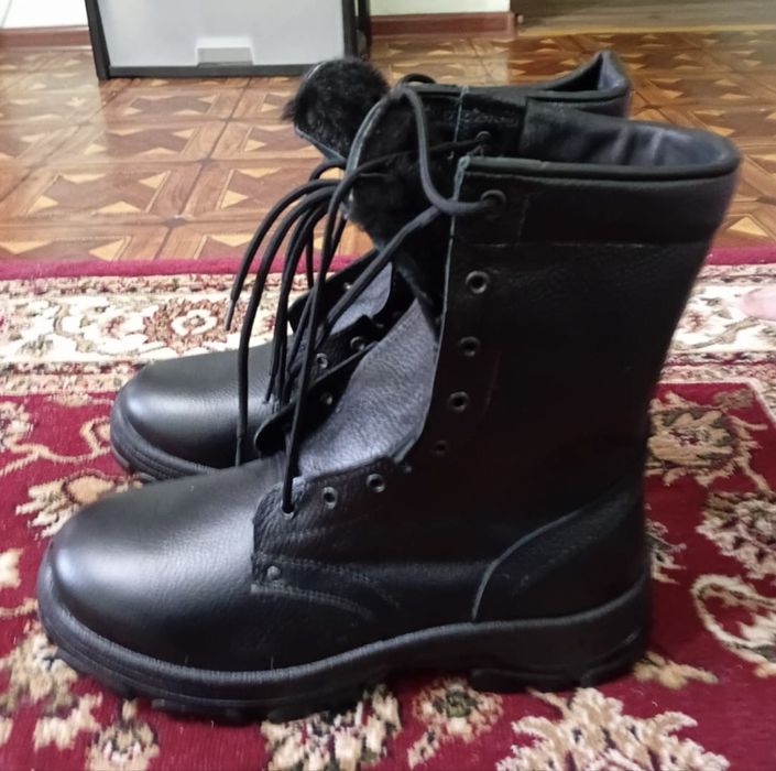 Ботинки кожанные ( берцы )