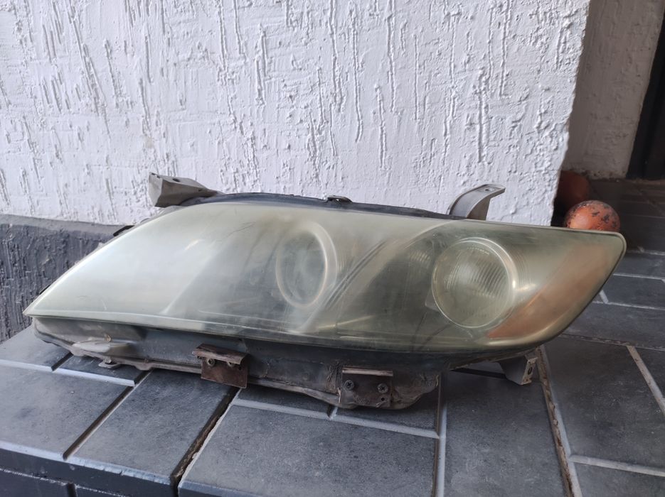 Продам фара камри 40