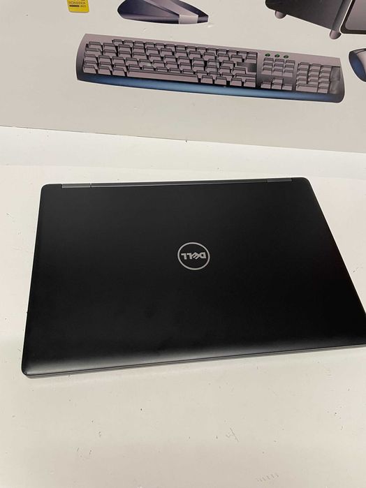 Dell Latitude 5580, I7 7820 HQ, 16 Gb, SSD 256, video dedicat, Win11
