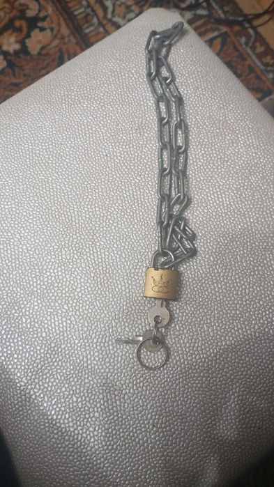 Продам замочик по выгоднай цене