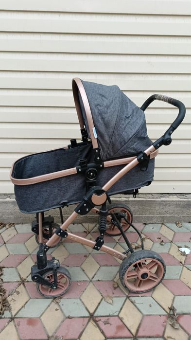 Стул кормления+ коляска+велик+машинка детская Все что на фото за 12000