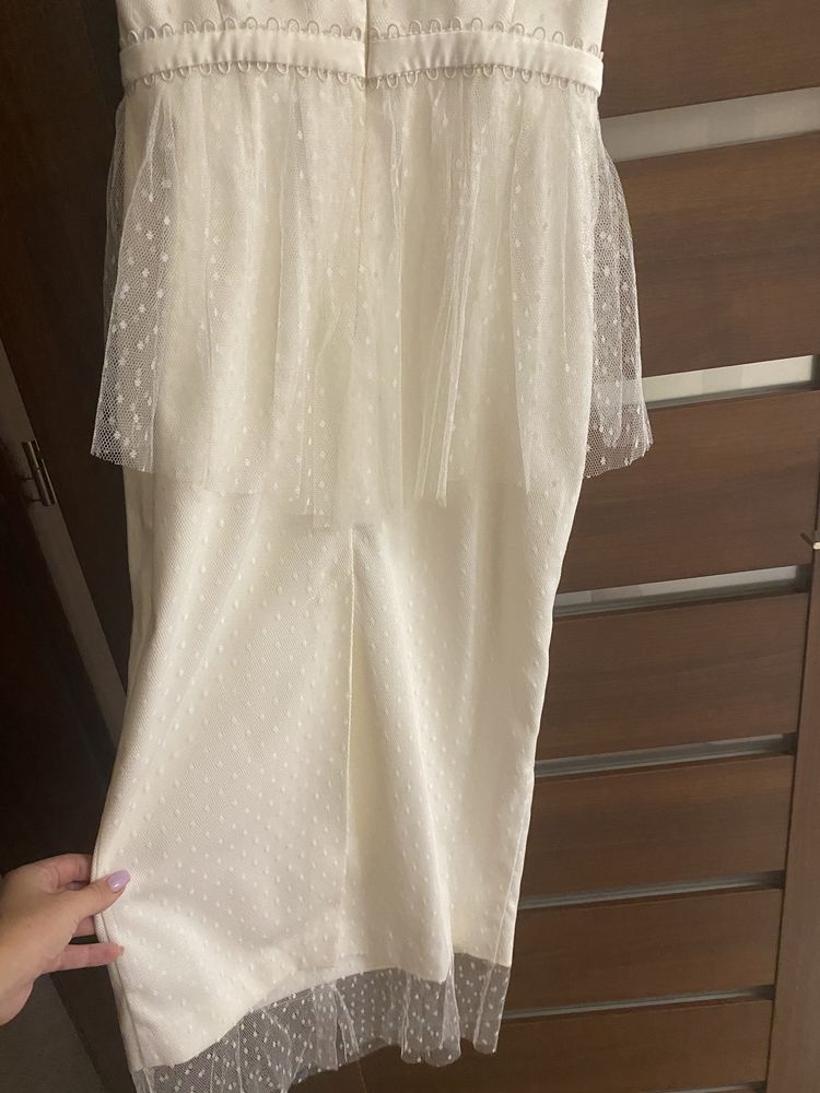 Rochie perfecta pentru botez sau cununie civilă. marime 38