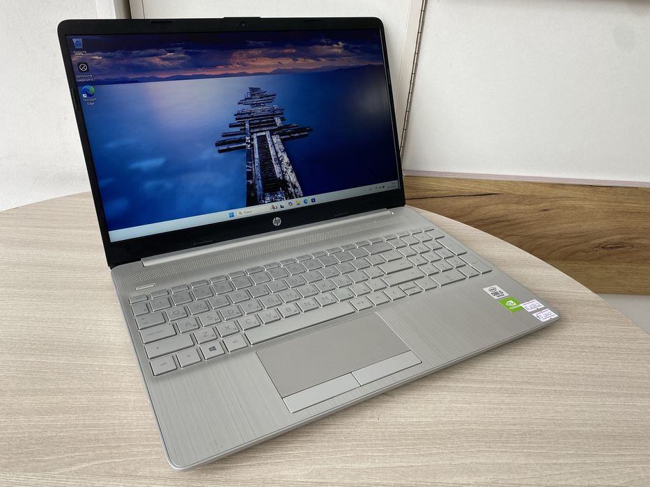 Hp i5-10210u озу 8ГБ HDD 1000ГБ