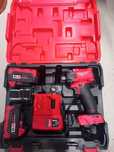 Pistol impact mediu milwaukee m18 . 700n.m,cupla 1/2 nou
