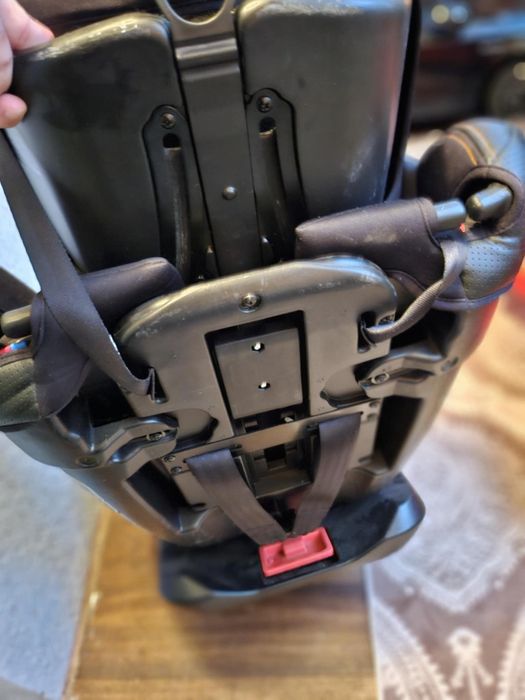 CHIPOLINO Стол за кола 0-36 кг. ТЕХНО ISOFIX 360°