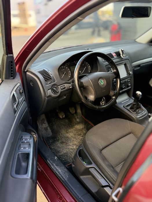Skoda Octavia II 1.9 TDI 105 CP