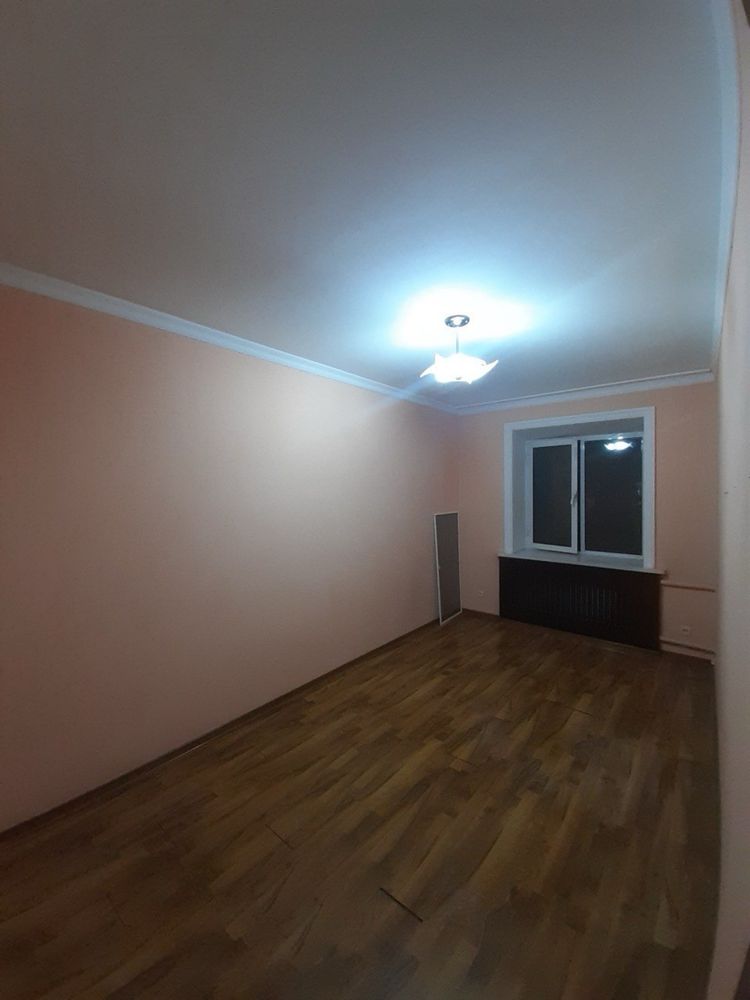 СРОЧНО ПРОДАЕТСЯ  своя квартира 3 комнатная