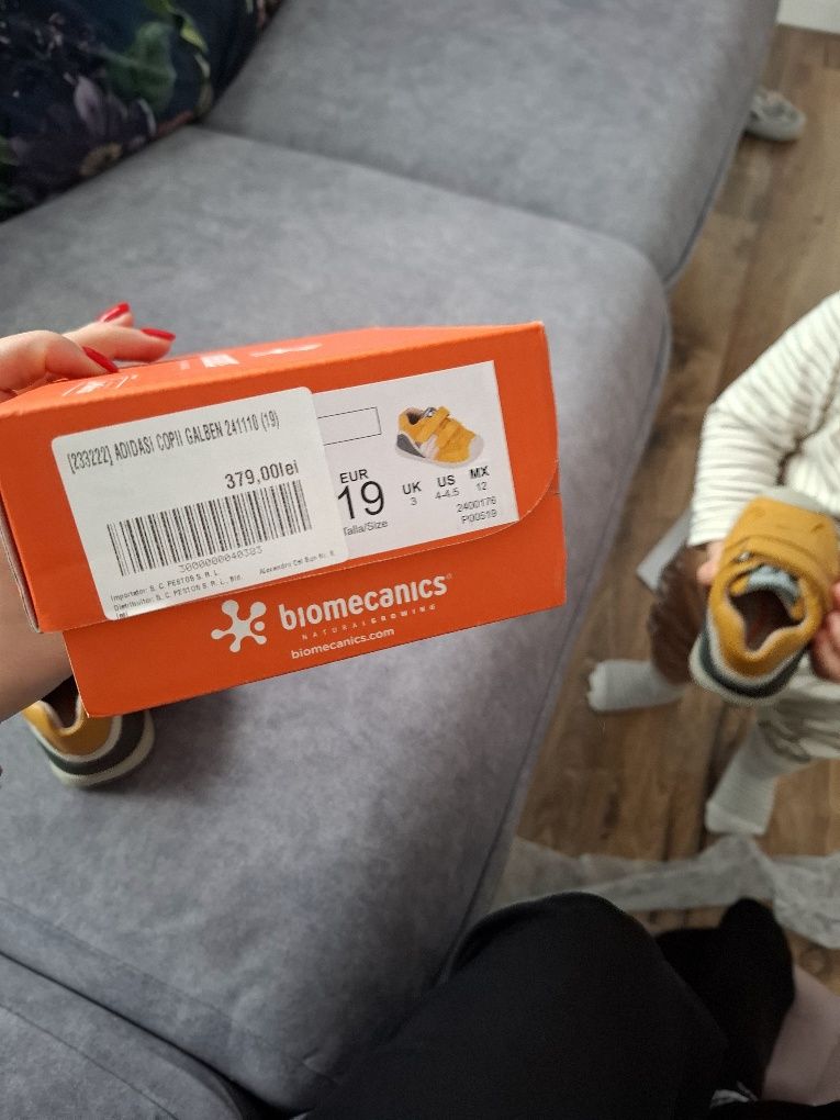 Pantofi copii biomecanics noi marime 19