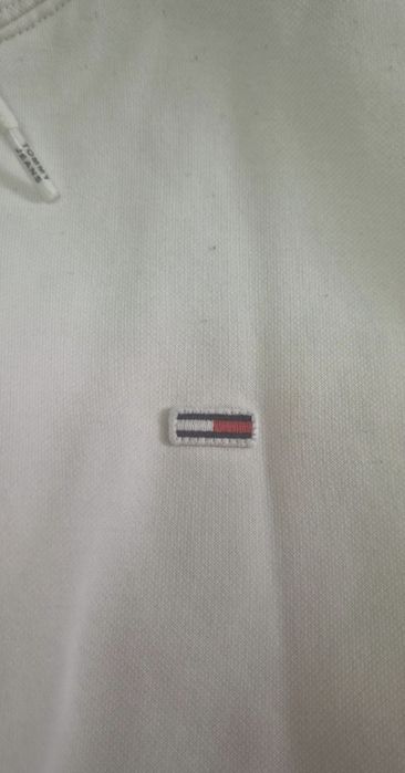 Hanorac Tommy Hilfiger/Tommy Jeans Alb - marime XS pret magazin:400RON