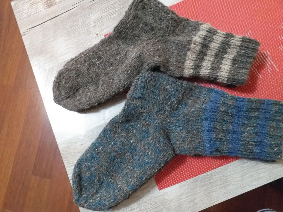 Носки ручной вязки