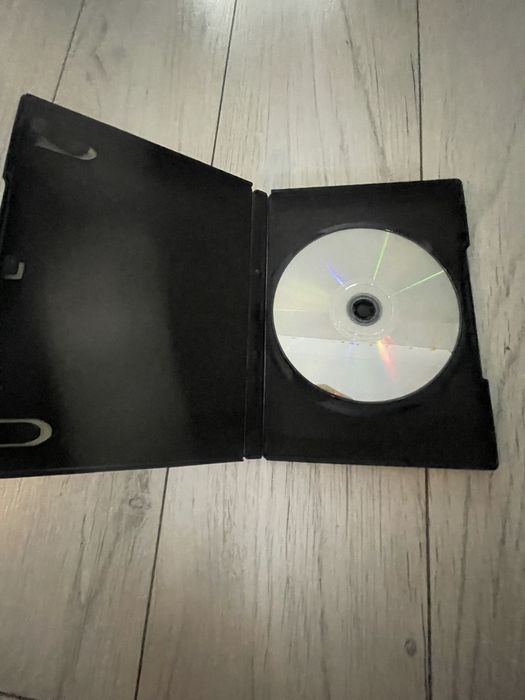 Jaf in timpul Potopului cu Morgan Freeman si Christan Slater