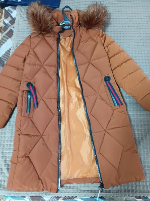 Новая тёплая женская куртка