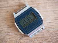 Ceas de mână sovietic Elektronika Prim-Quartz, funcțional, Electronika