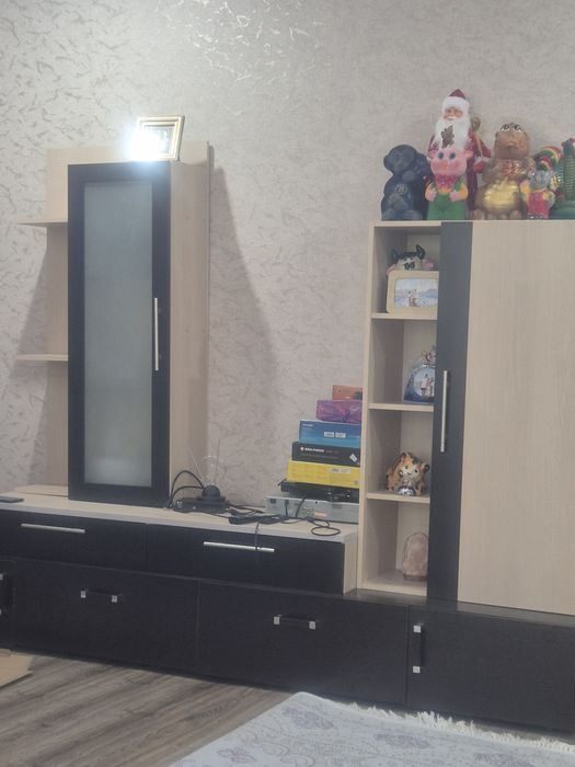 Продам  стенку ,горка, производство  Польша отличном состоянии