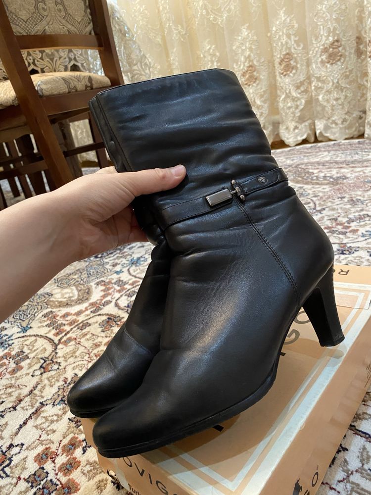 Продаются запожки кожаные на меху