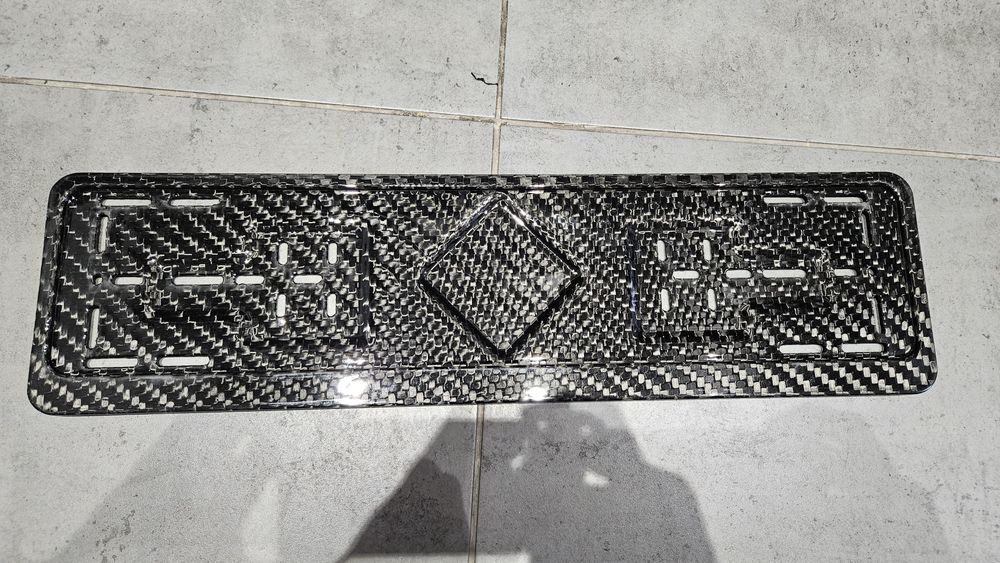 Карбоновый подномера. С дефектами