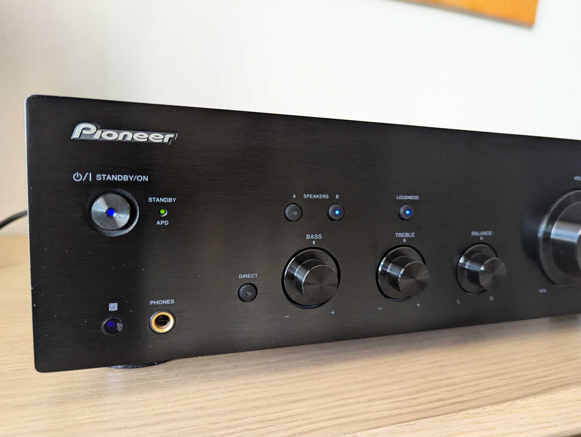 Усилвател Pioneer A-30