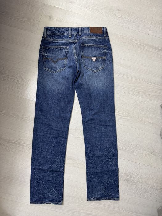 GUESS джинсы фирменные