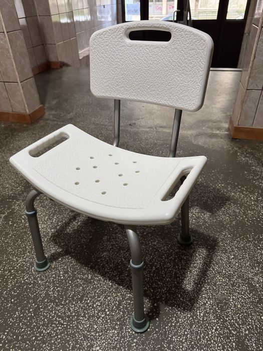 Scaun pentru dus