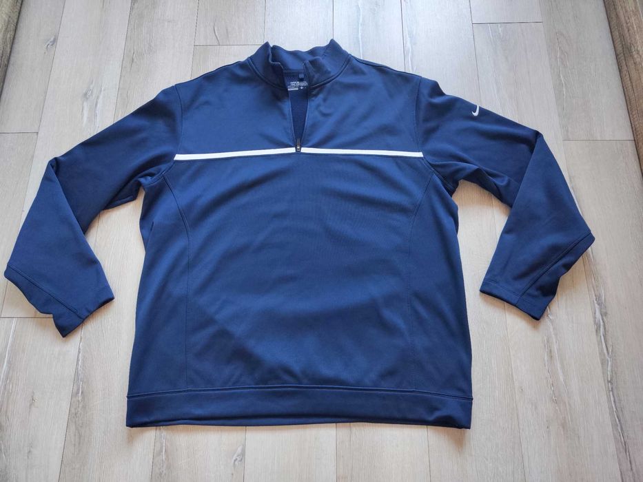 Продавам оригинална зимна блузка Nike Golf Tour Performance - XL