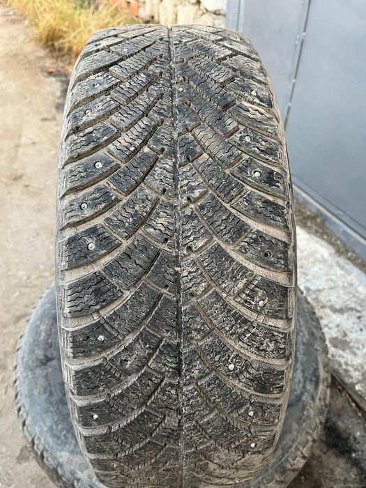 Продам шины зима