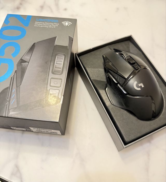 Геймин безжична мишка Logitech g502 lightspeed