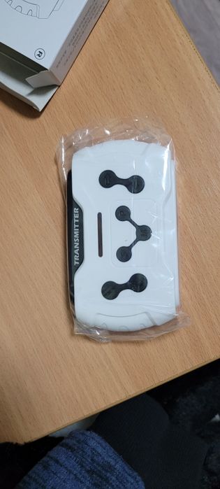 Продам пульт для электромобиля