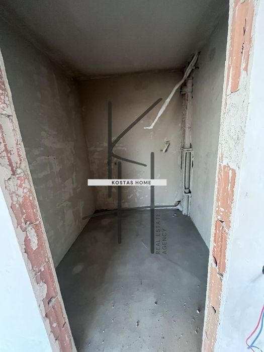 Продава се Тристаен апартамент в Варна, Аспарухово - 164 кв.м за 1830 €/кв.м - Снимка #8