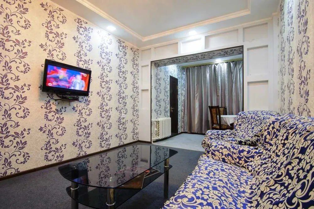 Sotiladi Квартира Центр Мирабад Госпиталка  4//4//4 140м2 Банковская