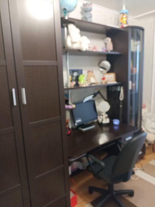 Продаётся стенка.